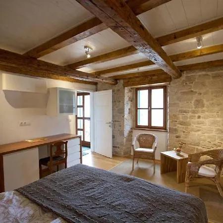 Affittacamere And Lan Traù