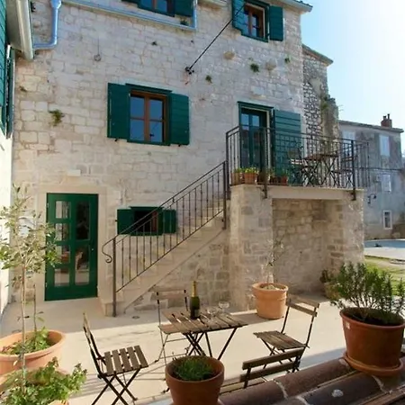 And Lan Guest house 3*